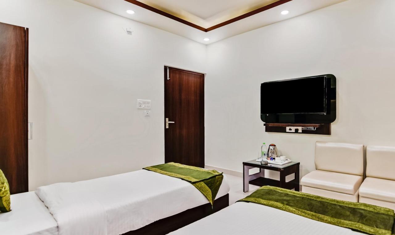 Treebo Resto- Near Lucknow Railway Station Hotel Luaran gambar