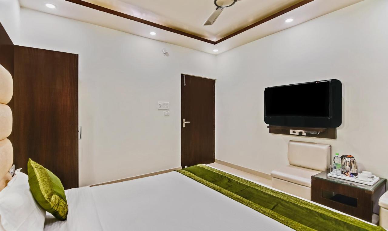 Treebo Resto- Near Lucknow Railway Station Hotel Luaran gambar